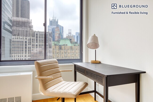 Photo - 235 W 48th St Unidad FL16-ID798