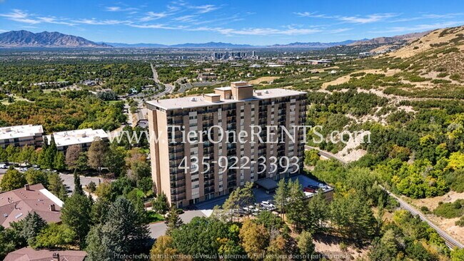 Photo - This property offers a NO DEPOSIT option available for qualified renters Unit 901