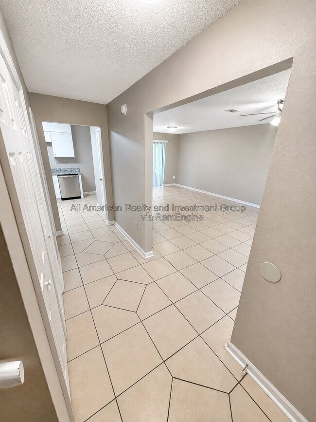 Photo - 939 Tanager Rd Unidad 8