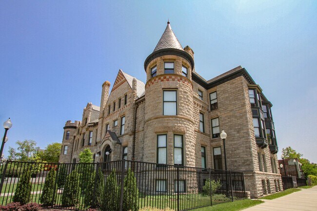 Building Photo - James Scott Mansion-Rouge 1x1 Unit JSM-G5 Rental