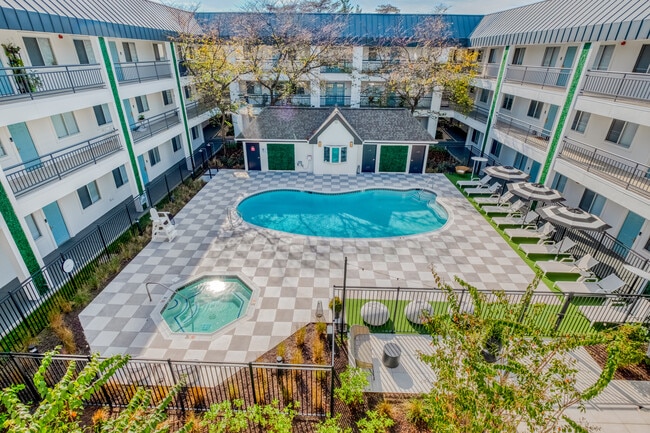 The Flats at Shady Grove
