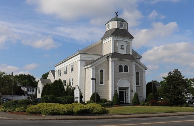 Building Photo - 33 Randolph St Unit 9