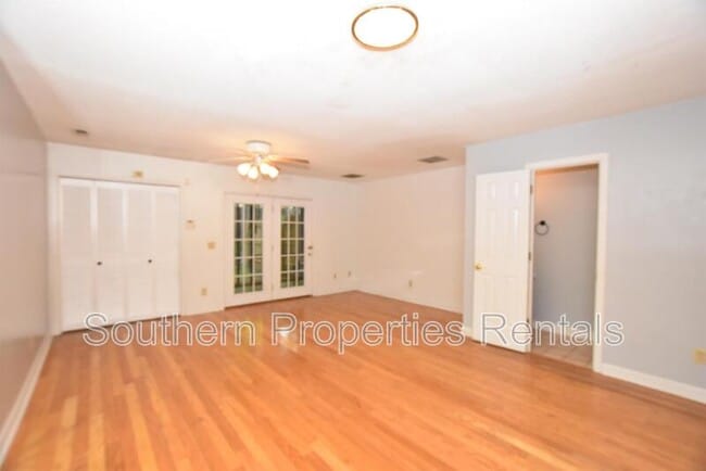 Photo - 400 N Steele St Unidad B - 1