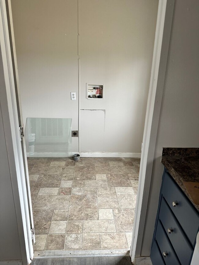 Newly Remodeled 3 Bedroom 2 Bath in Blanchard Rental House Rental in