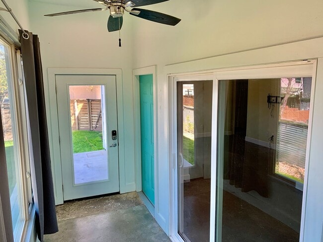 Photo - Modern 3 bedroom home in East Austin