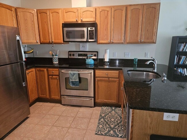 Photo - $2,650 2BD/1.5BA South Portland Near I-295