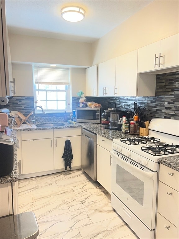 Photo - 169 Lake Shore Rd Unit 2