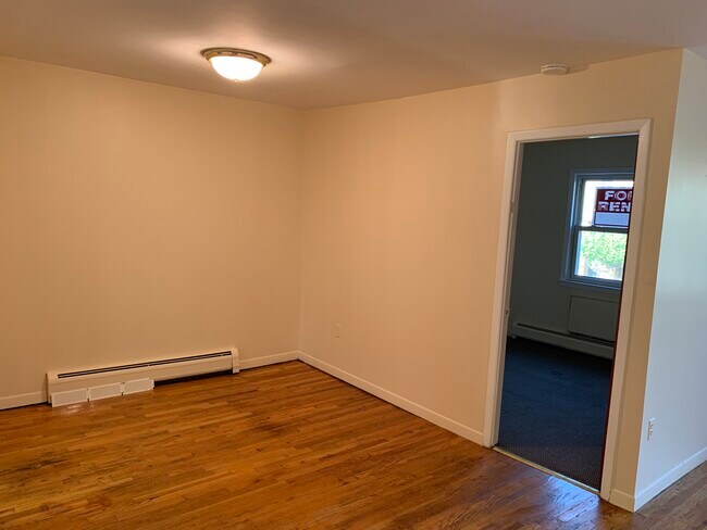 Photo - 10138 104th St Unit 2nd Floor