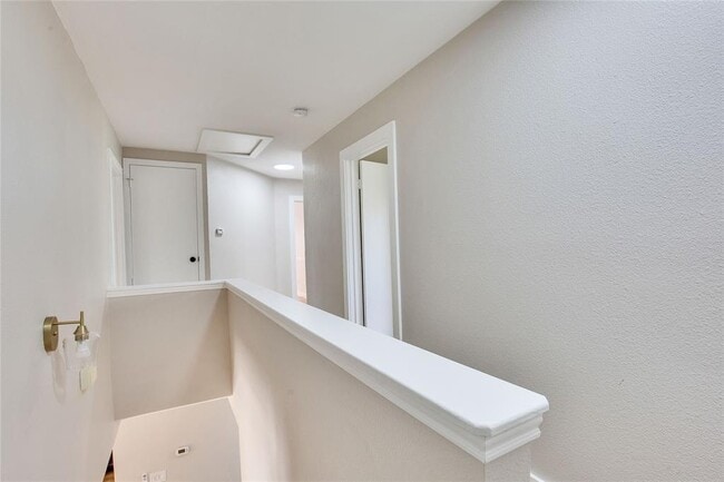 Photo - 1201 Del Roy Dr