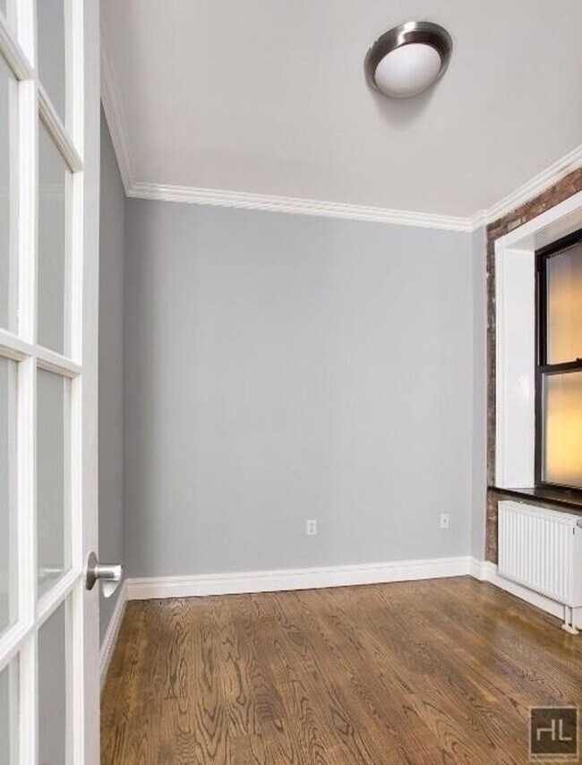 Photo - E 13TH ST. Unit 2E