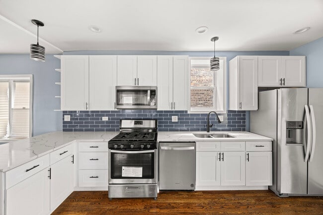 Photo - 8332 S May St Unit 1