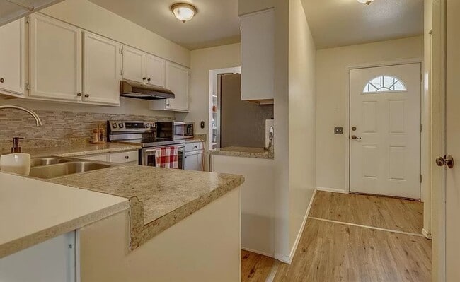 Photo - 3 Bedroom 2 Bath home