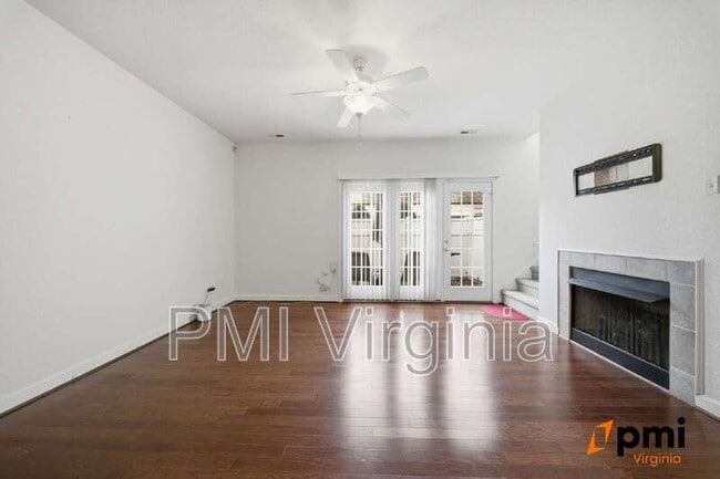 Photo - 4304 Cattail Ln