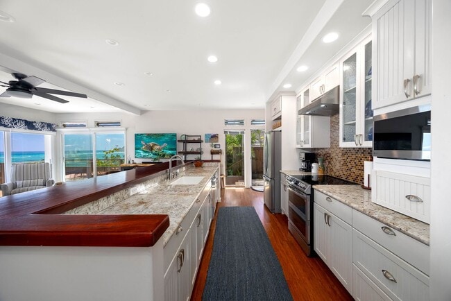 Photo - Fully Furnished Executive Retreat with Iconic Views - Stunning Sunrises - Elevated Island Living