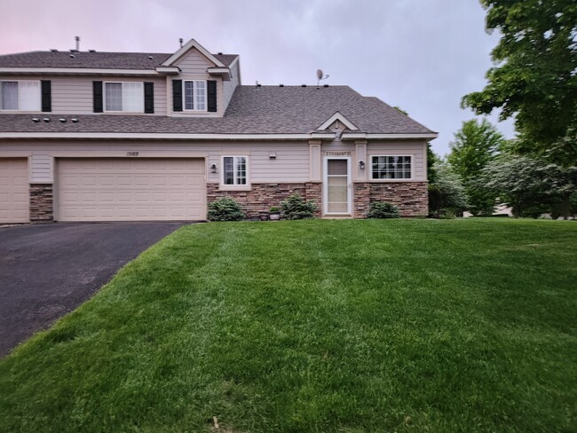 Building Photo - 1569 Alphon Dr Rental