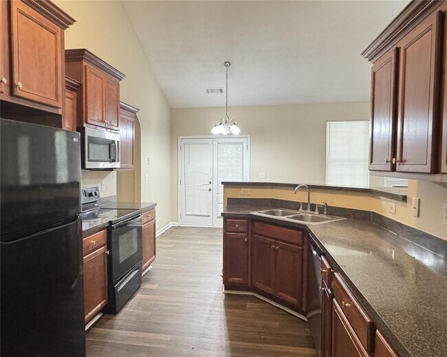 Photo - 5736 Lakeside Dr