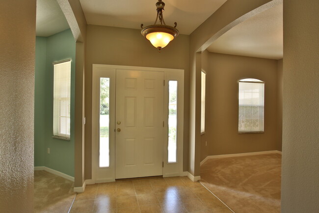 Photo - 13 Zoeller Ct