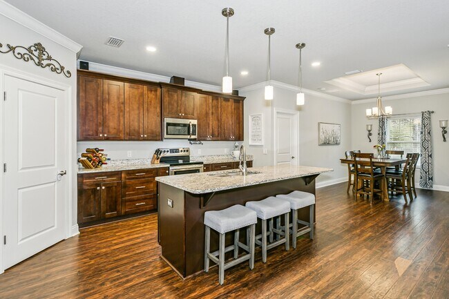 Photo - 9013 Timber Ln