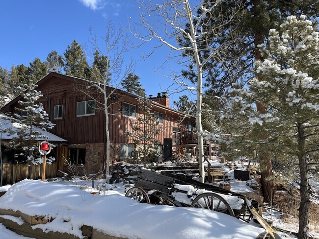 Building Photo - 29205 Kennedy Gulch Rd Unit Bachman Ranch Rental