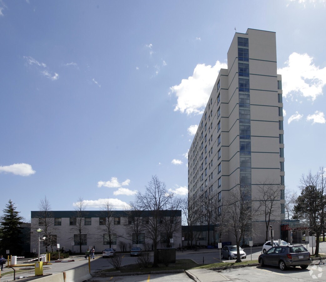 2877 Ellesmere Rd - 2877 Ellesmere Rd