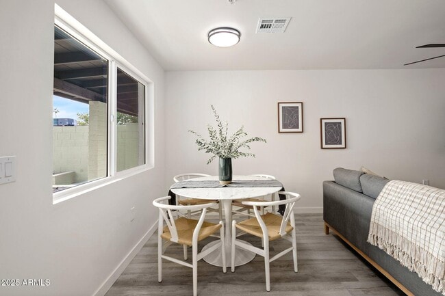 Photo - 3114 N 68th St