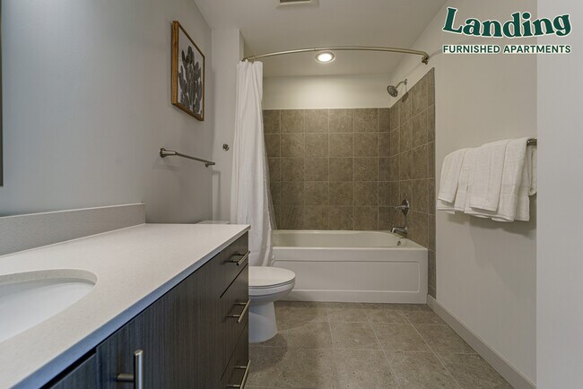 Photo - 60 11th St NE Unit 1215.1372