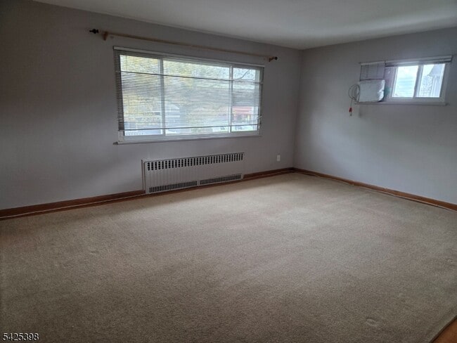 Photo - 144 Raphael Rd