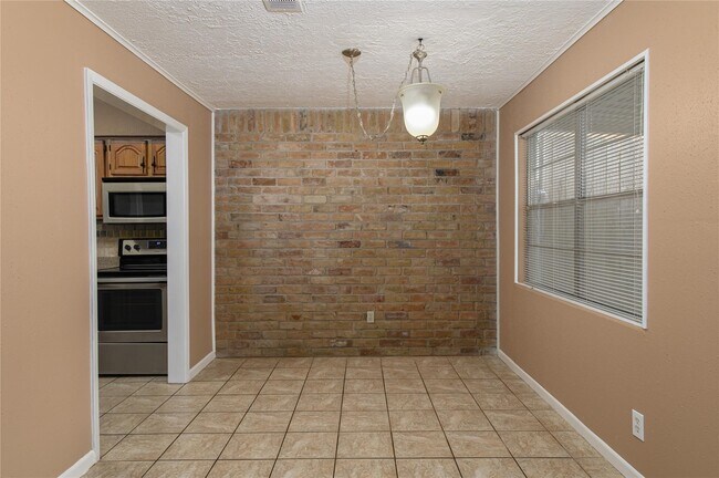 Photo - 20339 Fieldtree Dr