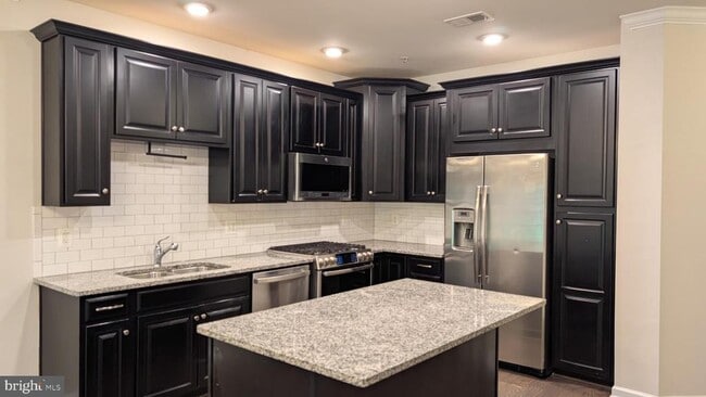 Photo - 23235 Milltown Knoll Square Unit 111