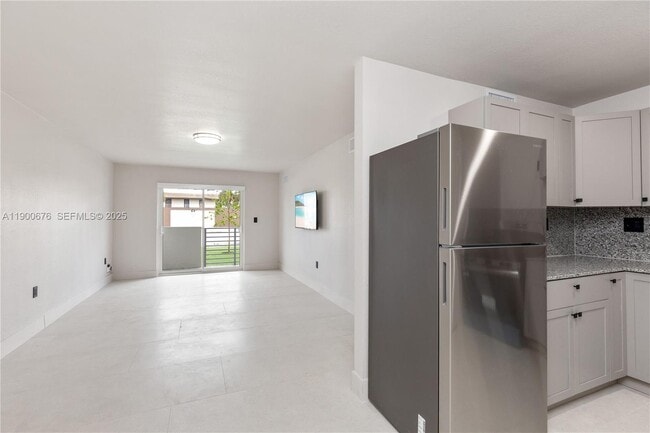 Photo - 13200 NE 7th Ave Unit 121