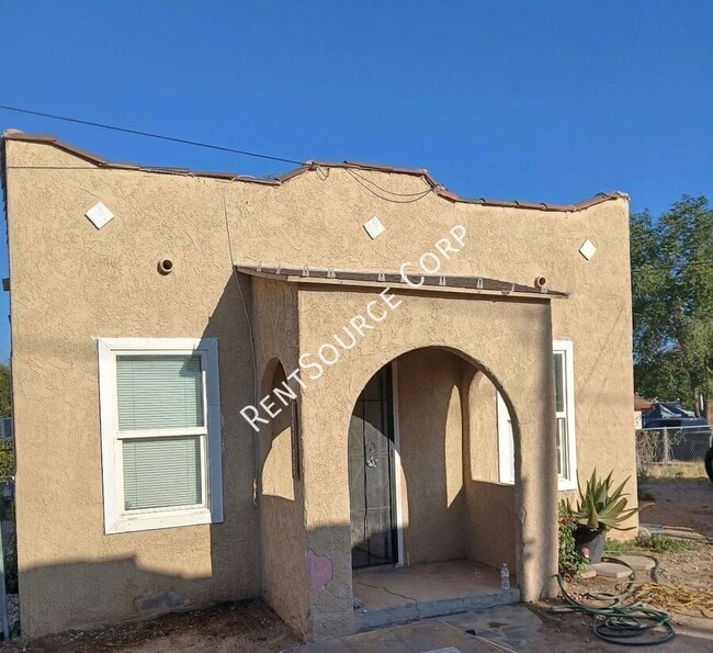 Building Photo - 16735 Union St