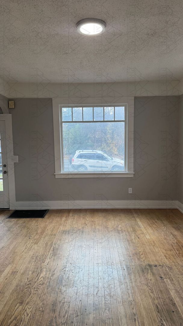 Photo - 409-411 West 9th Street Unit 411 West 9th Street
