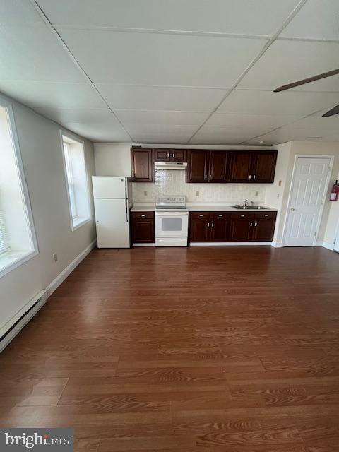147 E Main St
