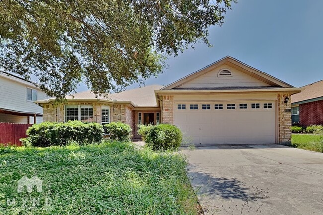 Building Photo - 4611 Echo Lake Dr