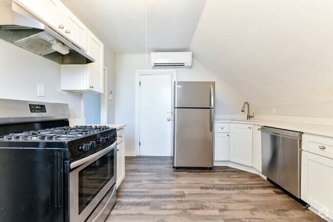 Building Photo - 47 Appleton St Unit 6 Rental