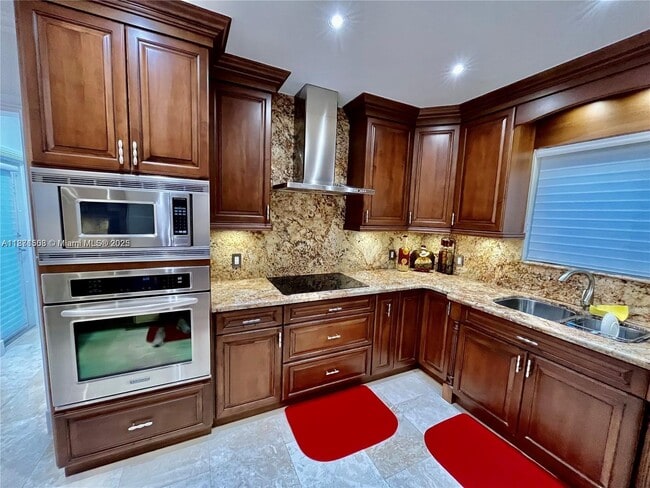 Photo - 616 Tiziano Ave