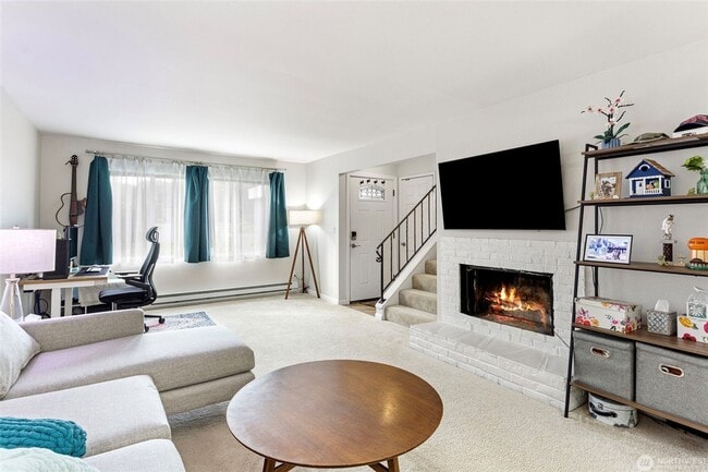 Photo - Lake Forest Park Duplex 2 bed/1.5 Bath