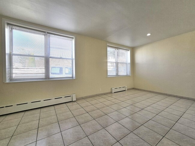 Photo - 6708 Newkirk Ave