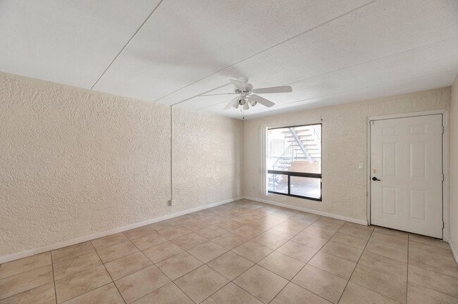 Photo - 2-bedroom, 2-bathroom in Prime location!