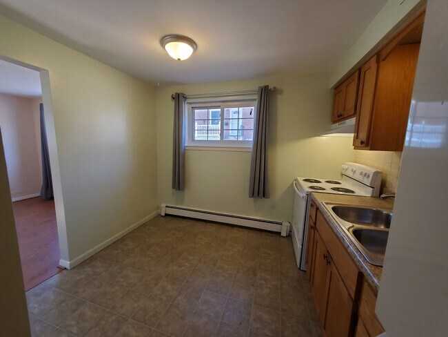 Photo - 526 30th Ave Unit 526 30th Ave -2-LEASE ONLY