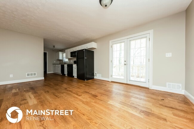 Photo - 3859 Chattahoochee Dr