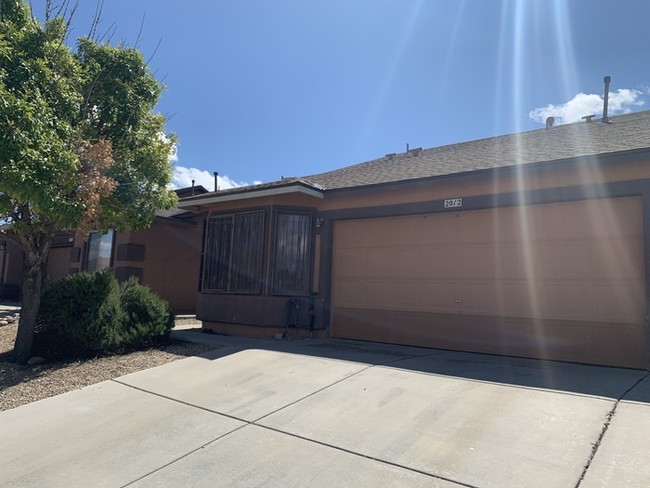 2 Bedroom Houses For Rent In Tucson, AZ | ForRent.com