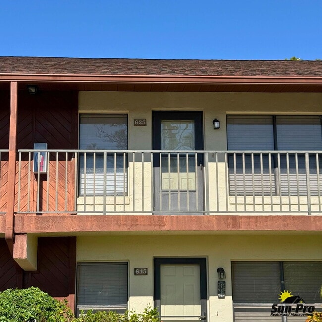 Building Photo - 108 Lacosta Ln Unit 623