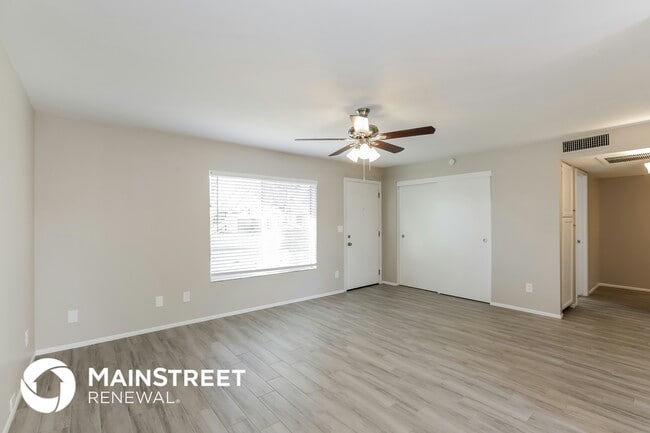 Photo - 5122 E Nambe St