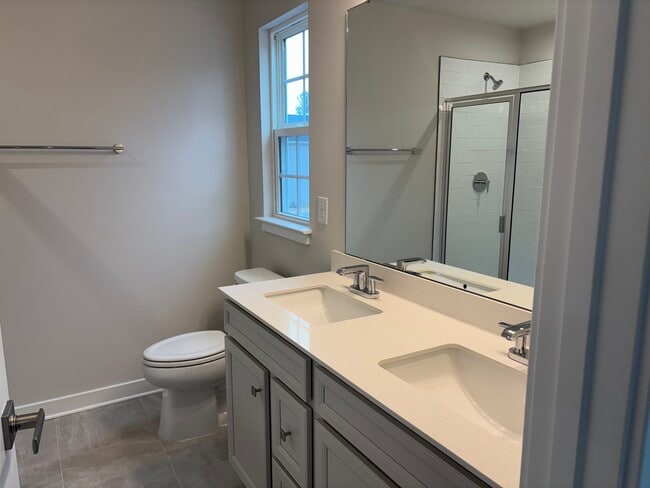 Photo - 108 Trawler Trip