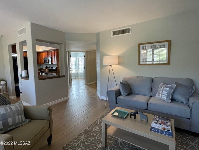 6651 N Campbell Ave Unit 234