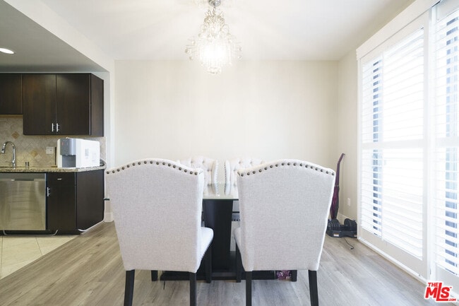 Photo - 871 Crenshaw Blvd Unit 406
