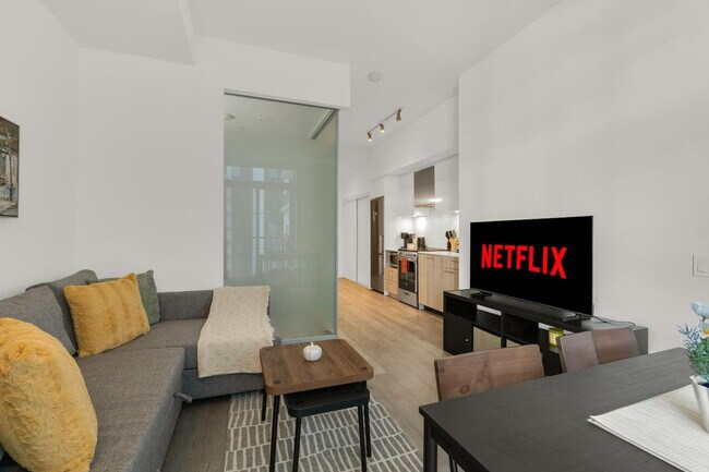 Photo - 251 Jarvis St Unit SI ID1560826P