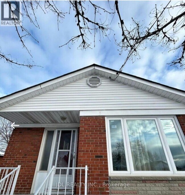 Photo - 8 Highwood Ave
