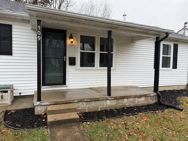 Photo - 509 E Mill St